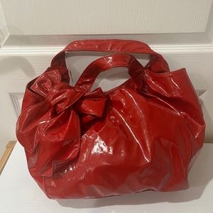 Mirval patent leather handbag